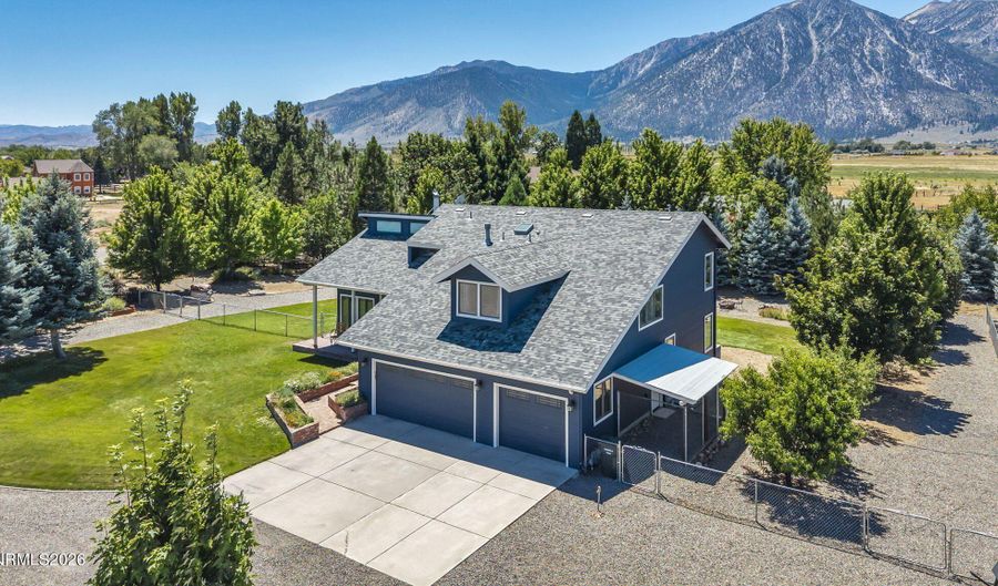 892 Marion Way, Gardnerville, NV 89460 - 3 Beds, 3 Bath