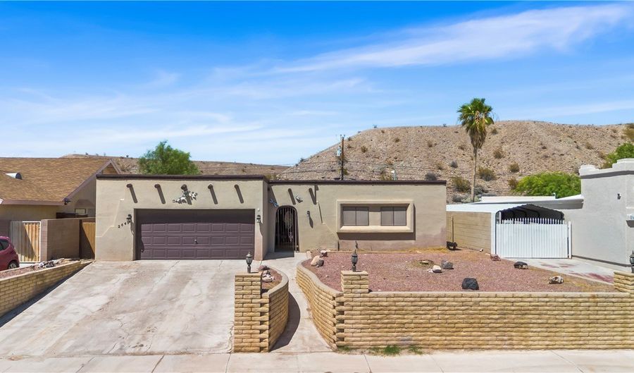 2650 Country Club Dr, Bullhead City, AZ 86442 - 3 Beds, 2 Bath