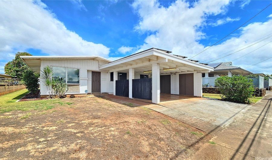 1418 Kuahaka St, Pearl City, HI 96782 - 3 Beds, 2 Bath