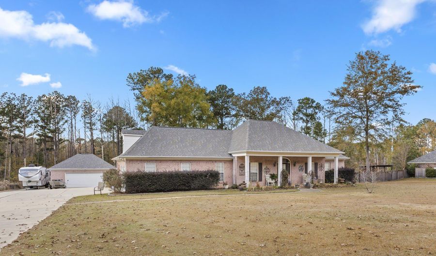 117 Hollybush Pl, Brandon, MS 39047 - 4 Beds, 2 Bath