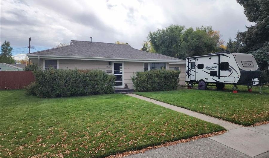 2026 Shoshoni Trl N, Cody, WY 82414 - 2 Beds, 1 Bath