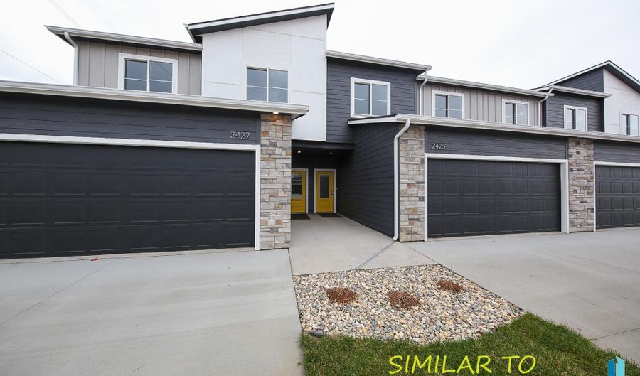 2423 E Caolinn Pl, Brandon, SD 57005 - 3 Beds, 3 Bath
