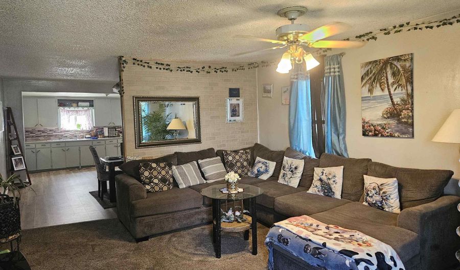 2024 Arthur St, Caldwell, ID 83605 - 3 Beds, 1 Bath