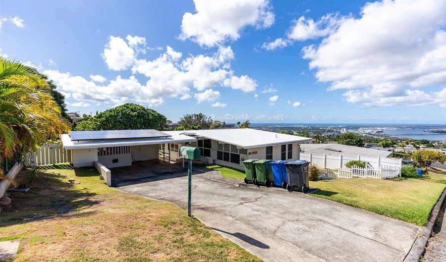 99-1019 Lauole St, Aiea, HI 96701 - 3 Beds, 2 Bath