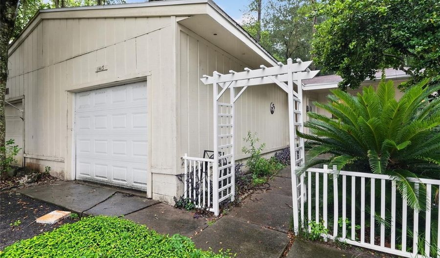 11413 NW 67TH Ter, Alachua, FL 32615 - 2 Beds, 2 Bath