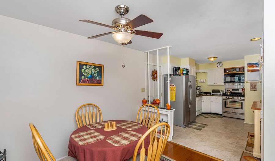 65 Rose Ct, Albany, NY 12209 - 3 Beds, 2 Bath