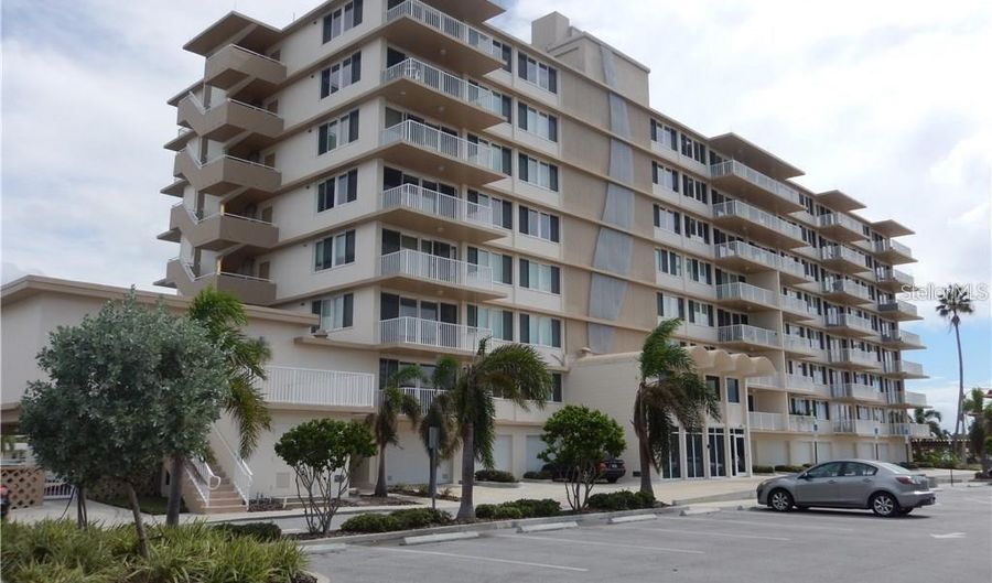 223 ISLAND Way 3G, Clearwater Beach, FL 33767 - 3 Beds, 3 Bath