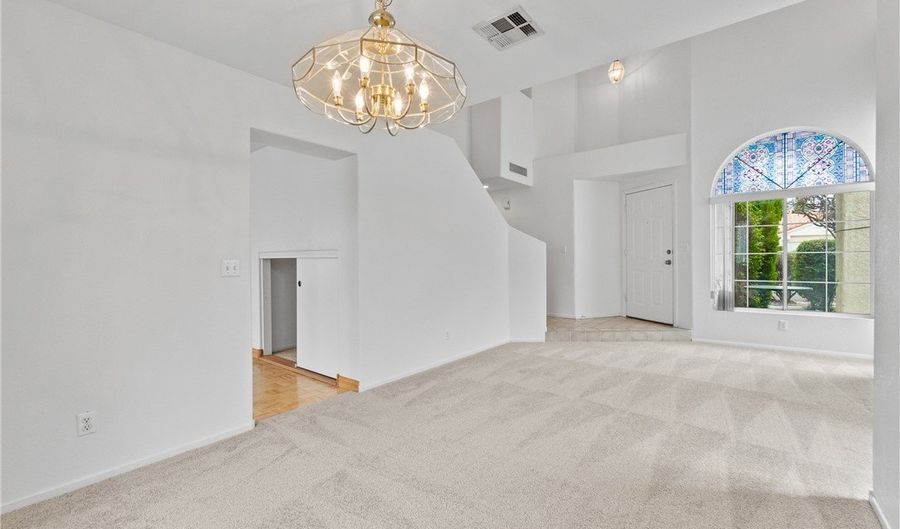 7704 Rockfield Dr, Las Vegas, NV 89128 - 3 Beds, 3 Bath