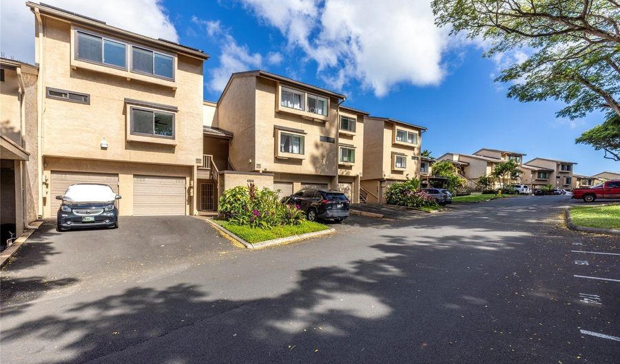 46-34 Puulena St 722, Kaneohe, HI 96744 - 3 Beds, 2 Bath