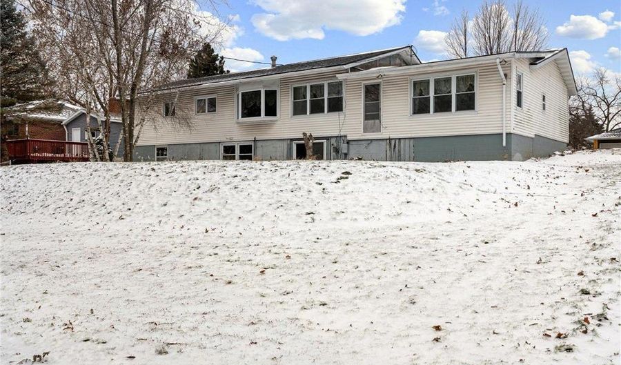 2010 11th Ave NE, Austin, MN 55912 - 3 Beds, 2 Bath
