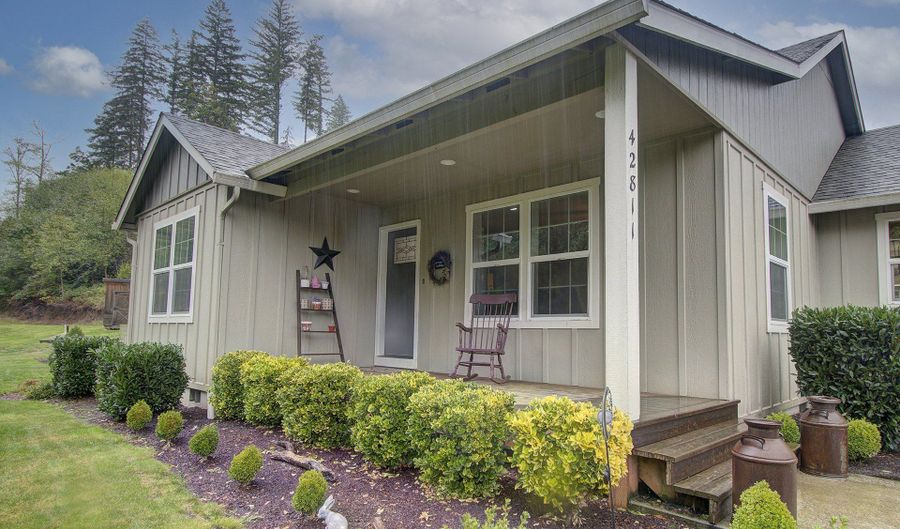 42811 NE COLUMBIA TIE Rd, Amboy, WA 98601 - 3 Beds, 2 Bath