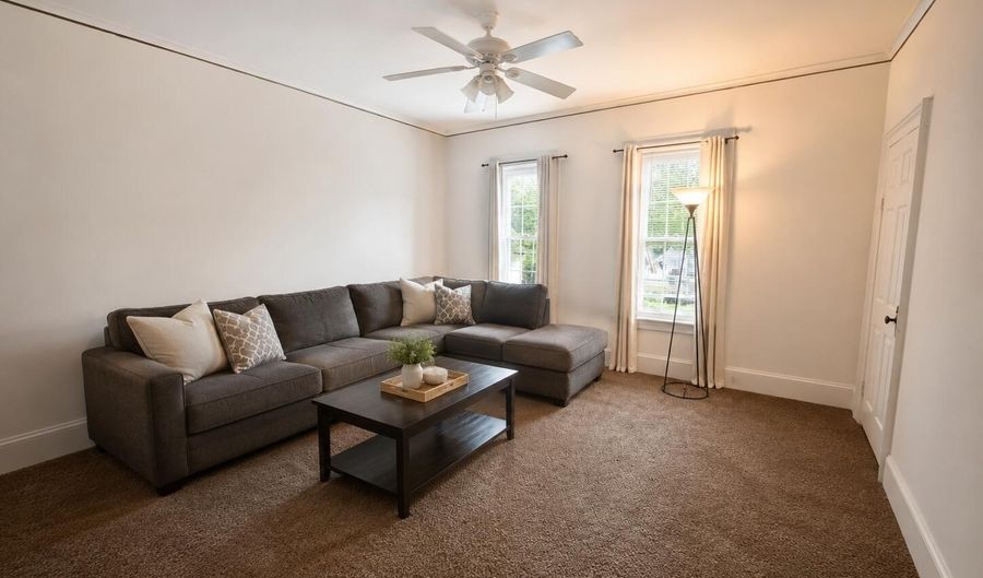 74 James St, Amsterdam, NY 12010 - 7 Beds, 3 Bath