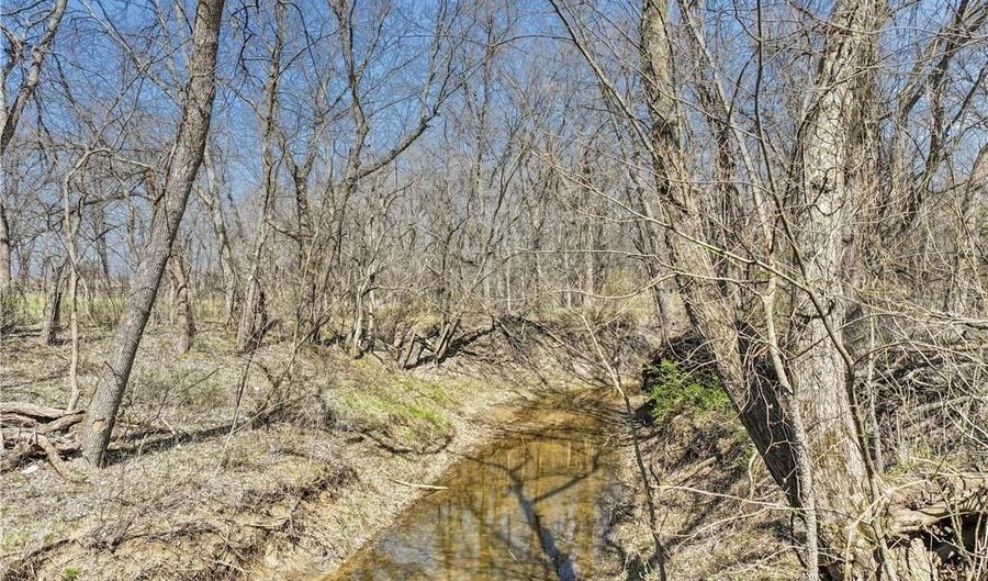 E Tract 1 331st Street, Archie, MO 64725 - 0 Beds, 0 Bath