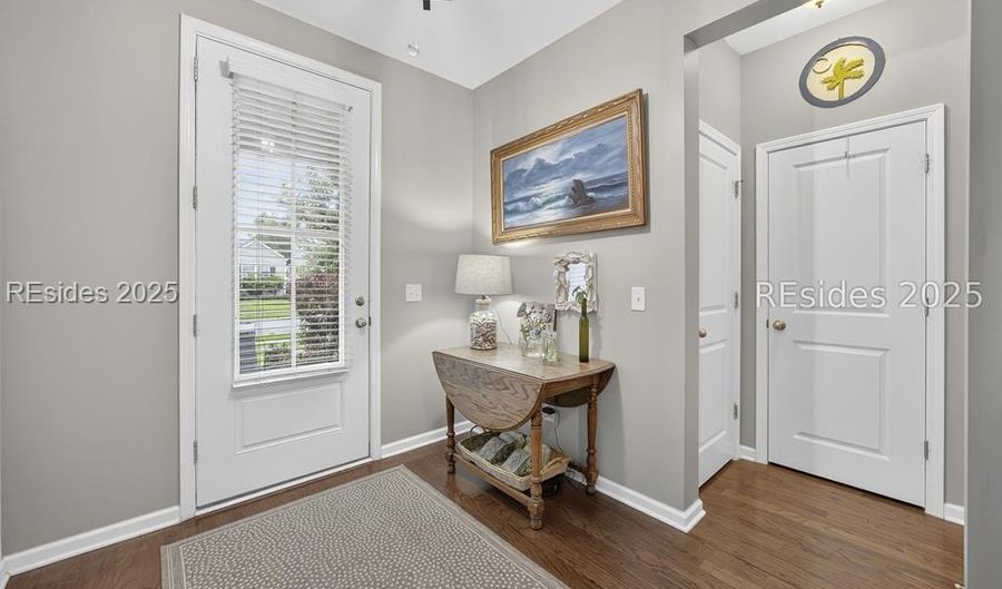 5 Pioneer Pt, Bluffton, SC 29910 - 3 Beds, 3 Bath