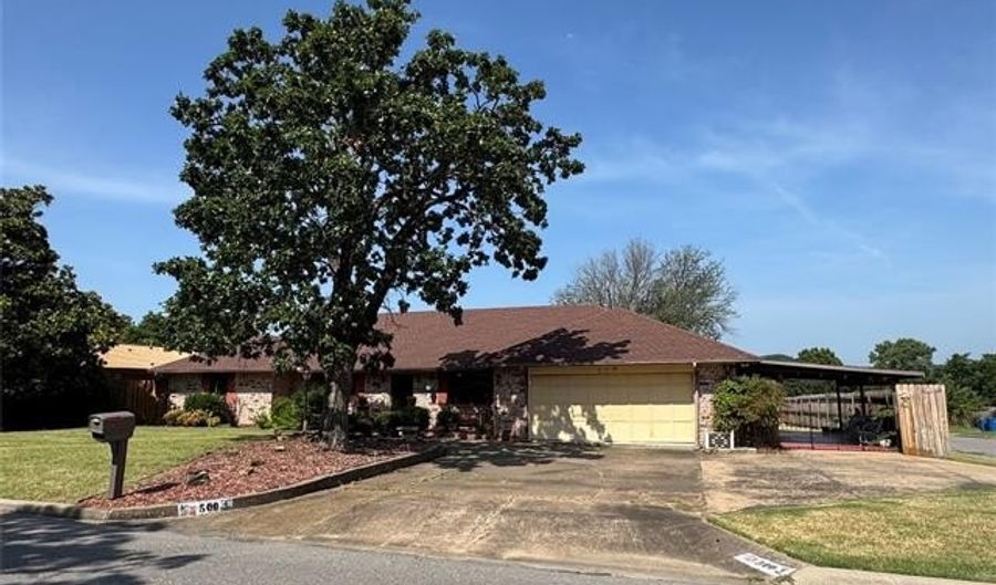 500 Garden Ln, McAlester, OK 74501 - 3 Beds, 3 Bath