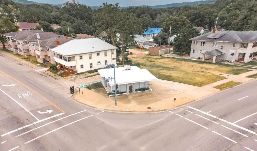 600 S Summit St, Arkansas City, KS 67005 - 0 Beds, 0 Bath