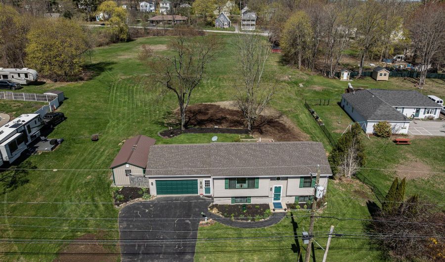 206 Fairview Ave, Auburn, ME 04210 - 3 Beds, 2 Bath