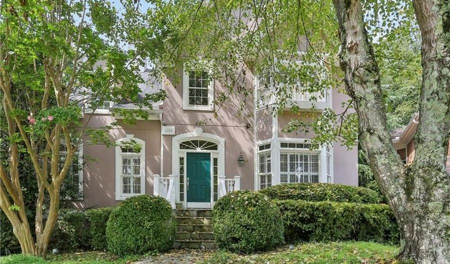1014 Lenox Crst NE, Atlanta, GA 30324 - 4 Beds, 4 Bath