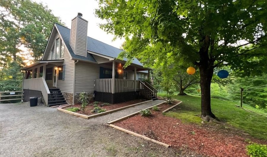 256 High Top Ln, Andrews, NC 28901 - 3 Beds, 3 Bath