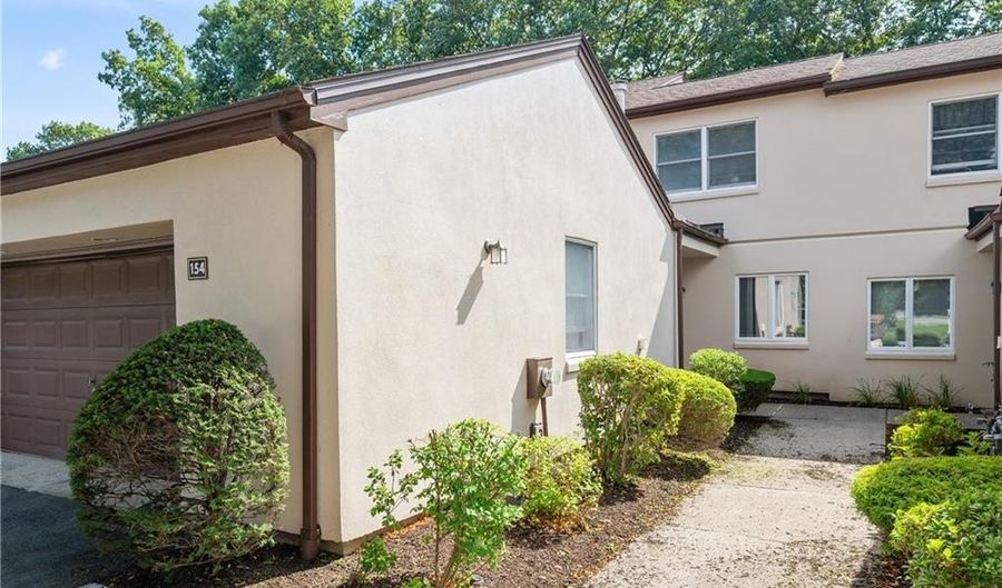 2970 Mendon Rd 154, Cumberland, RI 02864 - 3 Beds, 3 Bath