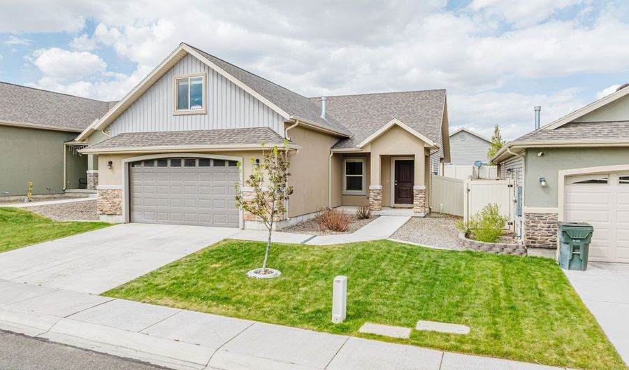 3838 Autumn Colors Dr, Elko, NV 89801 - 3 Beds, 2 Bath