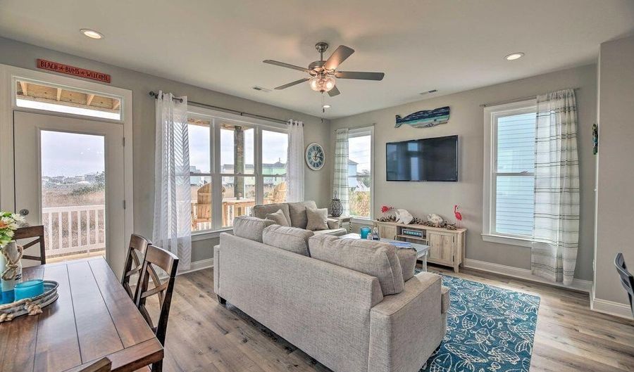 124 Salt Marsh Way, Atlantic Beach, NC 28512 - 4 Beds, 3 Bath