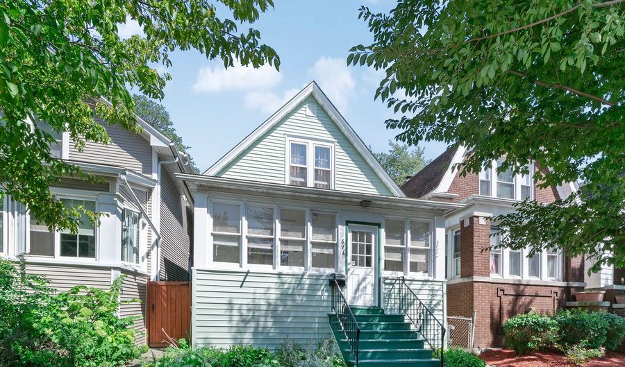 614 S Cuyler Ave, Oak Park, IL 60304 - 3 Beds, 2 Bath