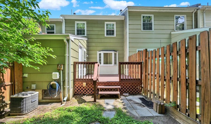 133 OLD FORGE Dr, Dover, DE 19904 - 3 Beds, 2 Bath