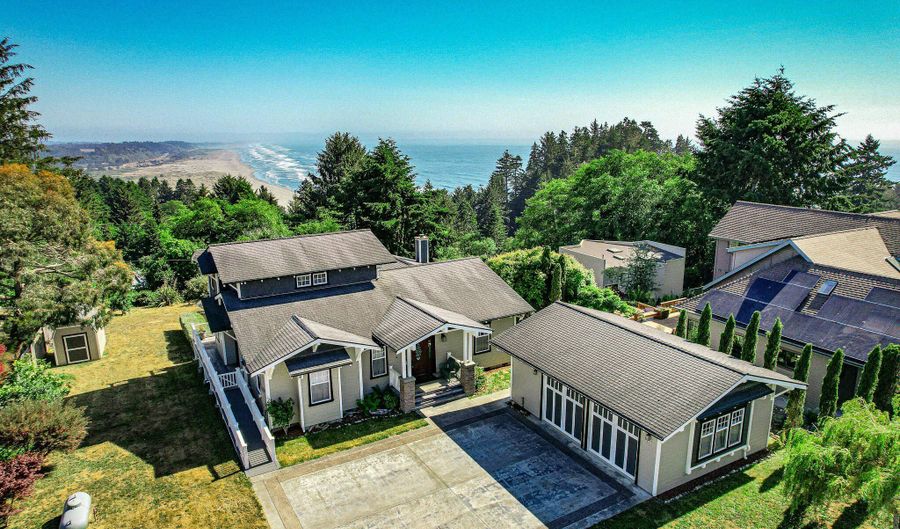 446 Highland Ave, Huron, CA 95570 - 3 Beds, 2 Bath