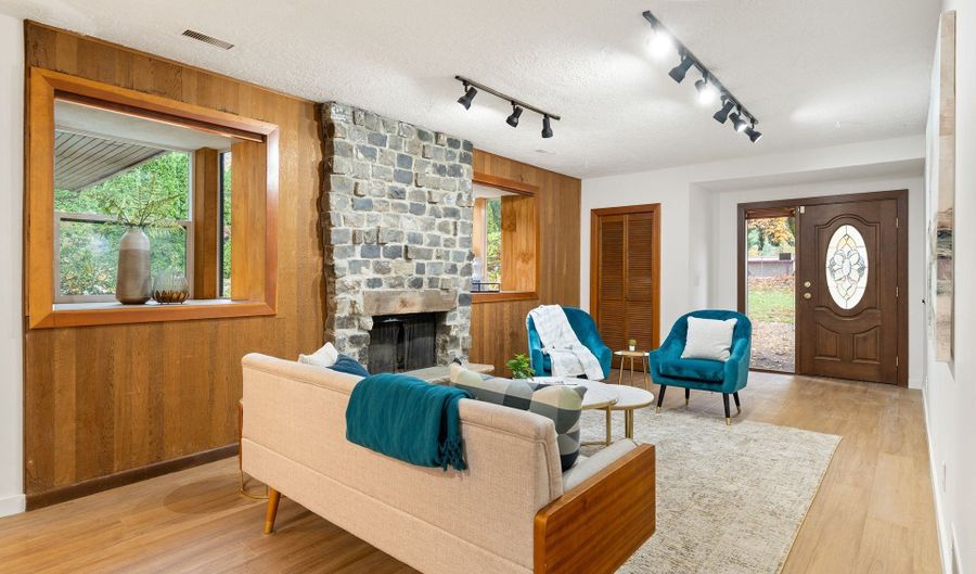 9625 SW 130TH Ave, Beaverton, OR 97008 - 4 Beds, 3 Bath