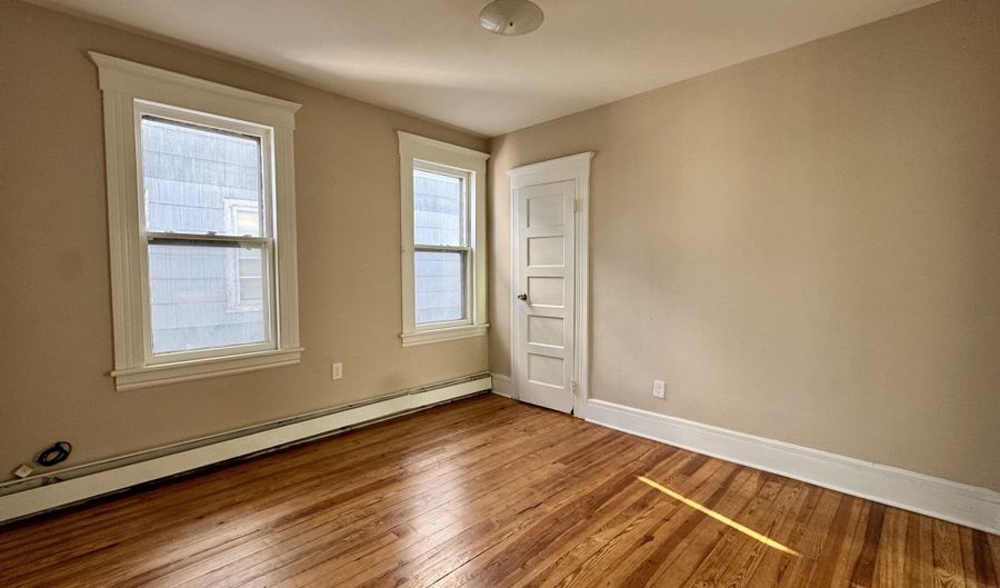 182 Sheridan St 2, Bridgeport, CT 06610 - 2 Beds, 1 Bath