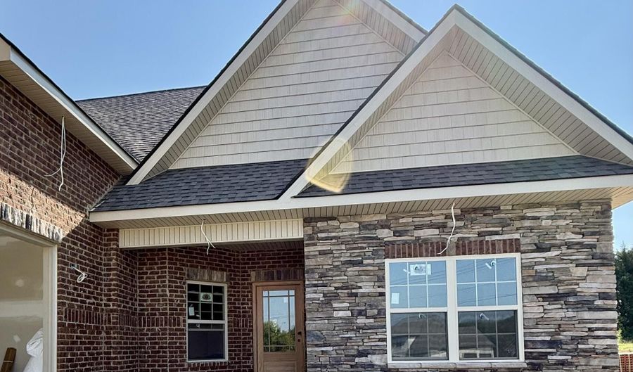 1534 Tsuga Dr, Alcoa, TN 37701 - 4 Beds, 3 Bath