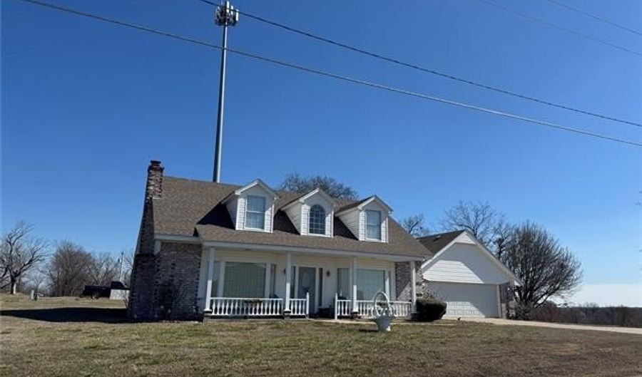2702 N Hickory St, McAlester, OK 74501 - 3 Beds, 3 Bath