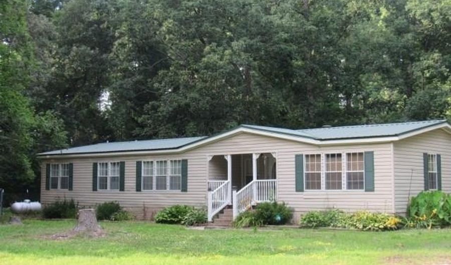108 D SHERIFFS Rd, Murfreesboro, NC 27855 - 3 Beds, 2 Bath