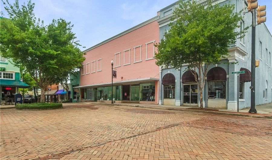 102 Trinity St, Abbeville, SC 29620 - 0 Beds, 0 Bath