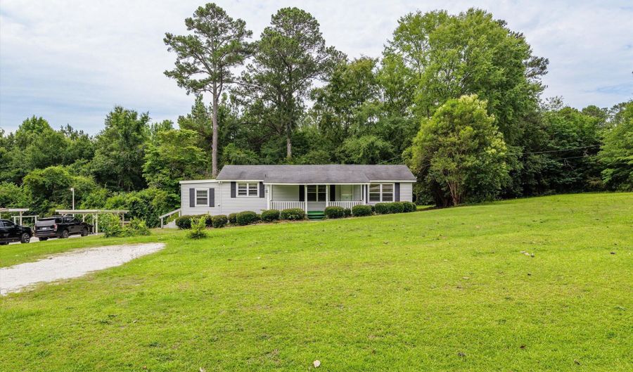 6374 Columbia Rd, Appling, GA 30802 - 3 Beds, 2 Bath