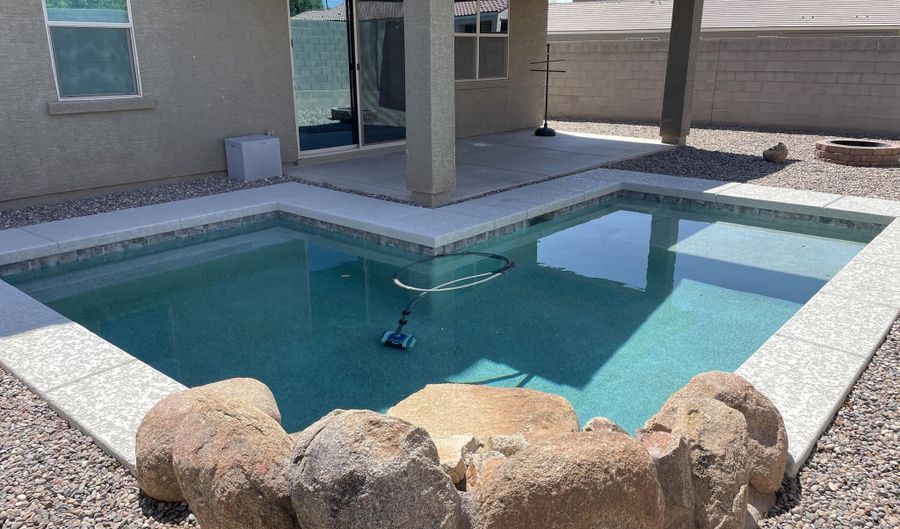 2018 N 213TH Dr, Buckeye, AZ 85396 - 5 Beds, 4 Bath