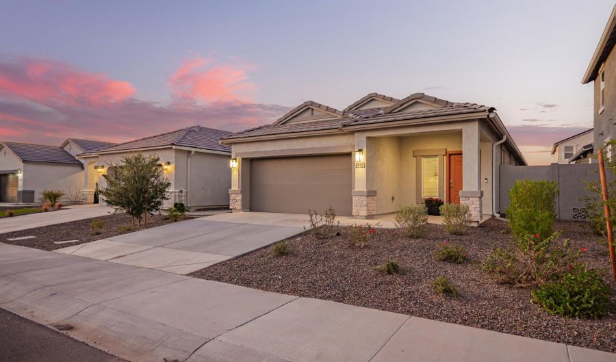 3274 W STRADLING Ave, Apache Junction, AZ 85120 - 3 Beds, 2 Bath