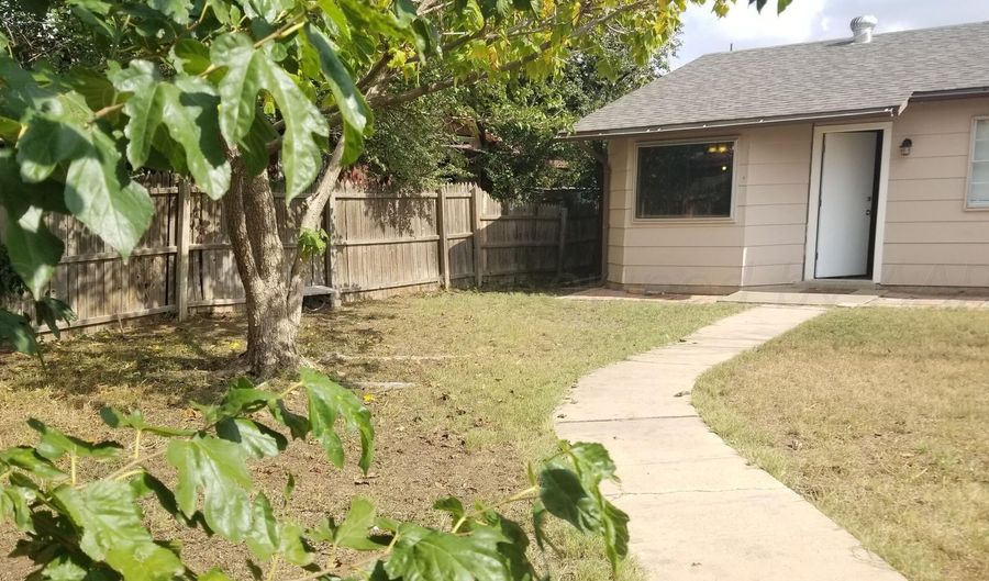 5130 LELAND Dr, Amarillo, TX 79110 - 3 Beds, 2 Bath