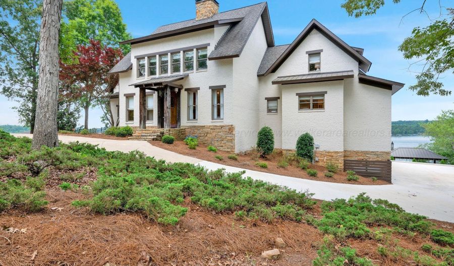 667 COUNTY RD 4240, Arley, AL 35541 - 6 Beds, 4 Bath