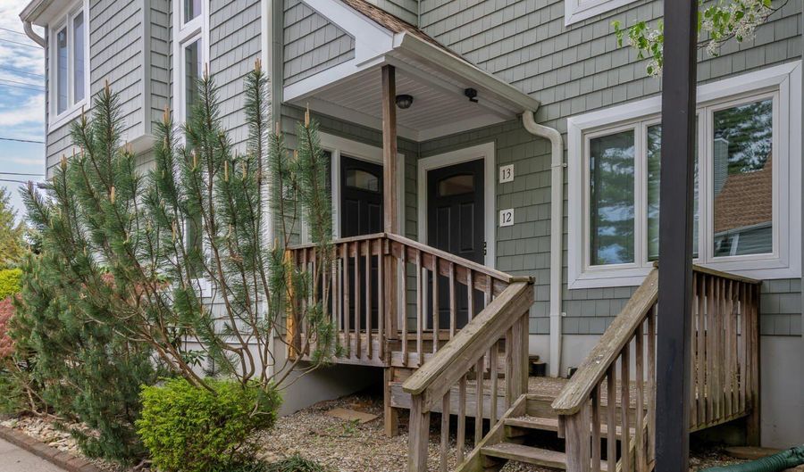 1 Central Ave 11, Atlantic Highlands, NJ 07716 - 2 Beds, 2 Bath