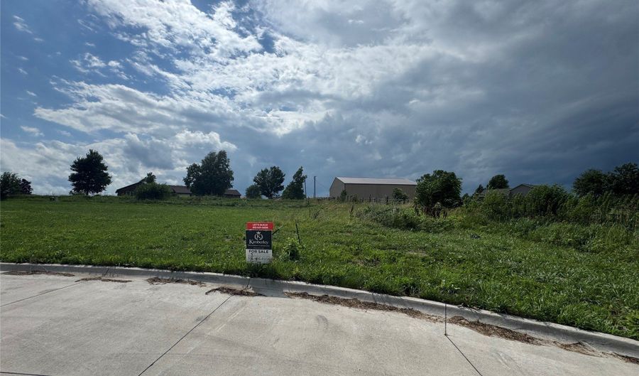 436 15th Ave SE, Altoona, IA 50009 - 0 Beds, 0 Bath
