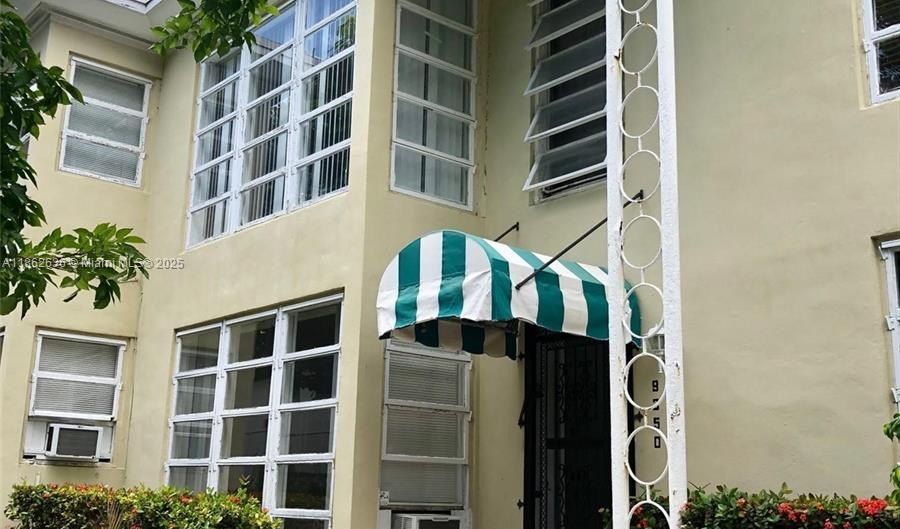 9350 E Bay Harbor Dr 2, Bay Harbor Islands, FL 33154 - 2 Beds, 1 Bath