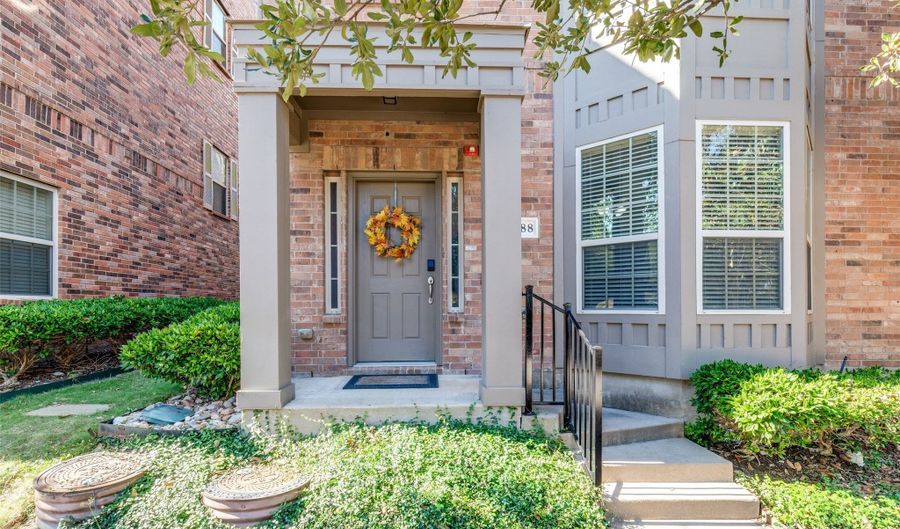 3888 Everwood Ln, Addison, TX 75001 - 3 Beds, 4 Bath