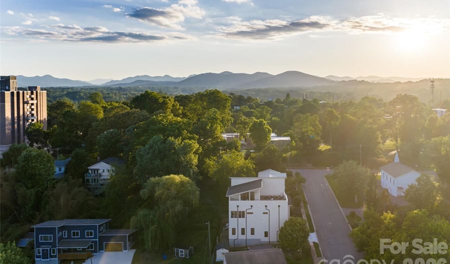 6 Dailey Dr, Asheville, NC 28801 - 8 Beds, 10 Bath