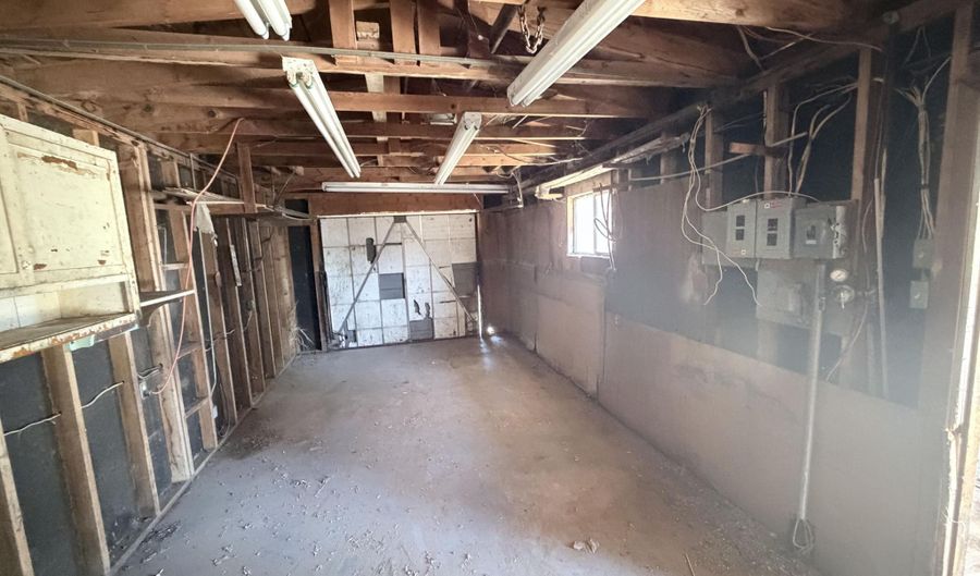 1155 La Vega Rd, Bosque Farms, NM 87068 - 4 Beds, 3 Bath