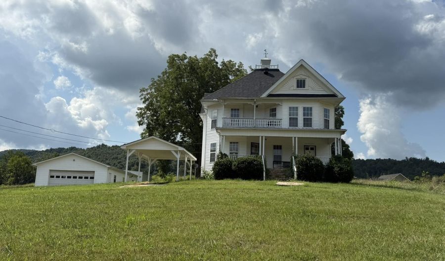 838 State Garage Rd, Albany, KY 42602 - 6 Beds, 2 Bath