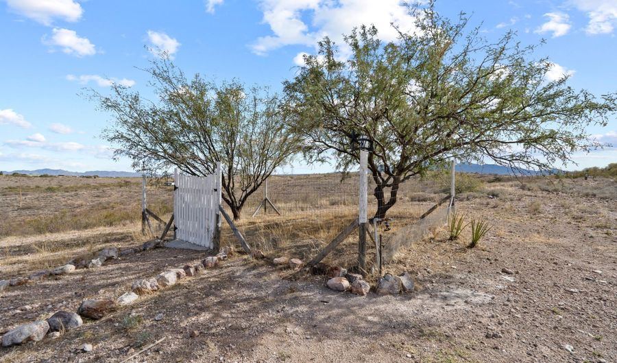 13701 S Bell Rd, Benson, AZ 85602 - 0 Beds, 0 Bath