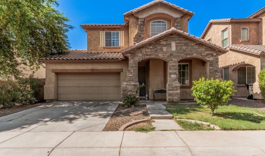 11996 W FILLMORE St, Avondale, AZ 85323 - 4 Beds, 3 Bath