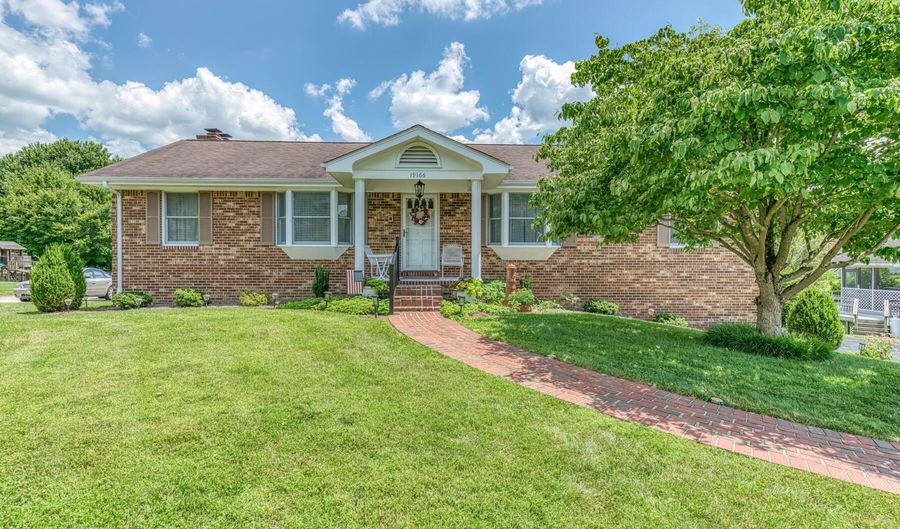 19166 Stone Mountain Rd, Abingdon, VA 24210 - 4 Beds, 3 Bath